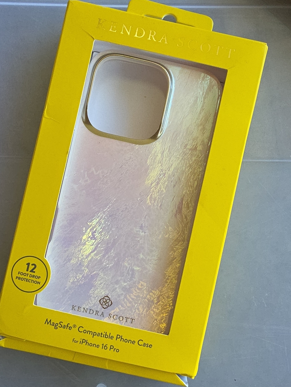 Kendra Scott Iridescent Pink and Gold MagSafe Phone Case I Phone 16 Pro